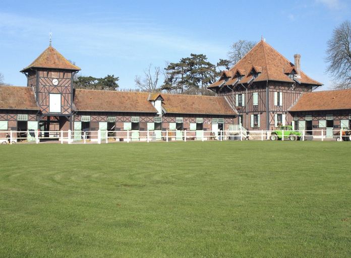 Les installations du Haras de Jardy à Marnes-la-Coquette
